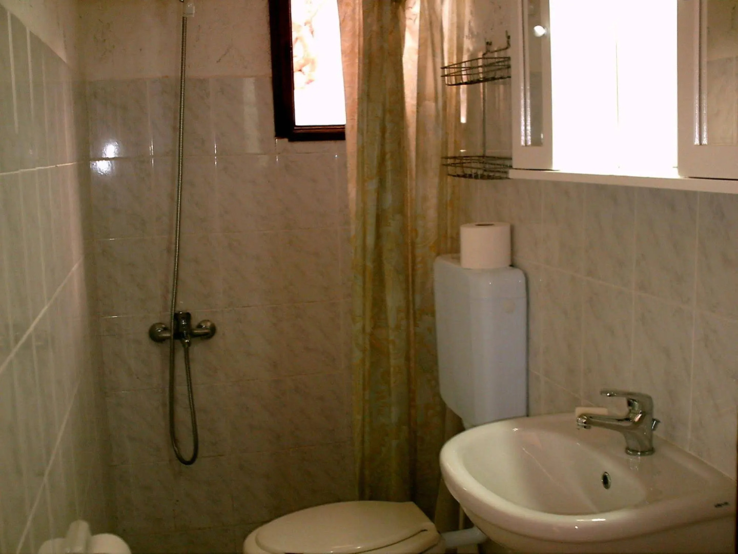 Photo - Summer Lodge