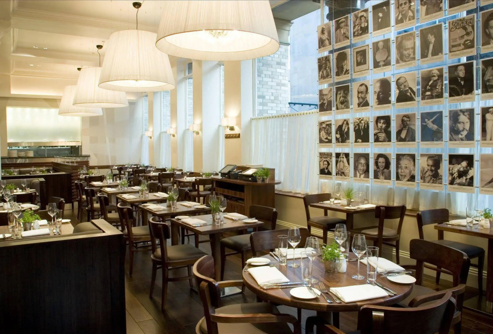 Foto - Hard Days Night Hotel