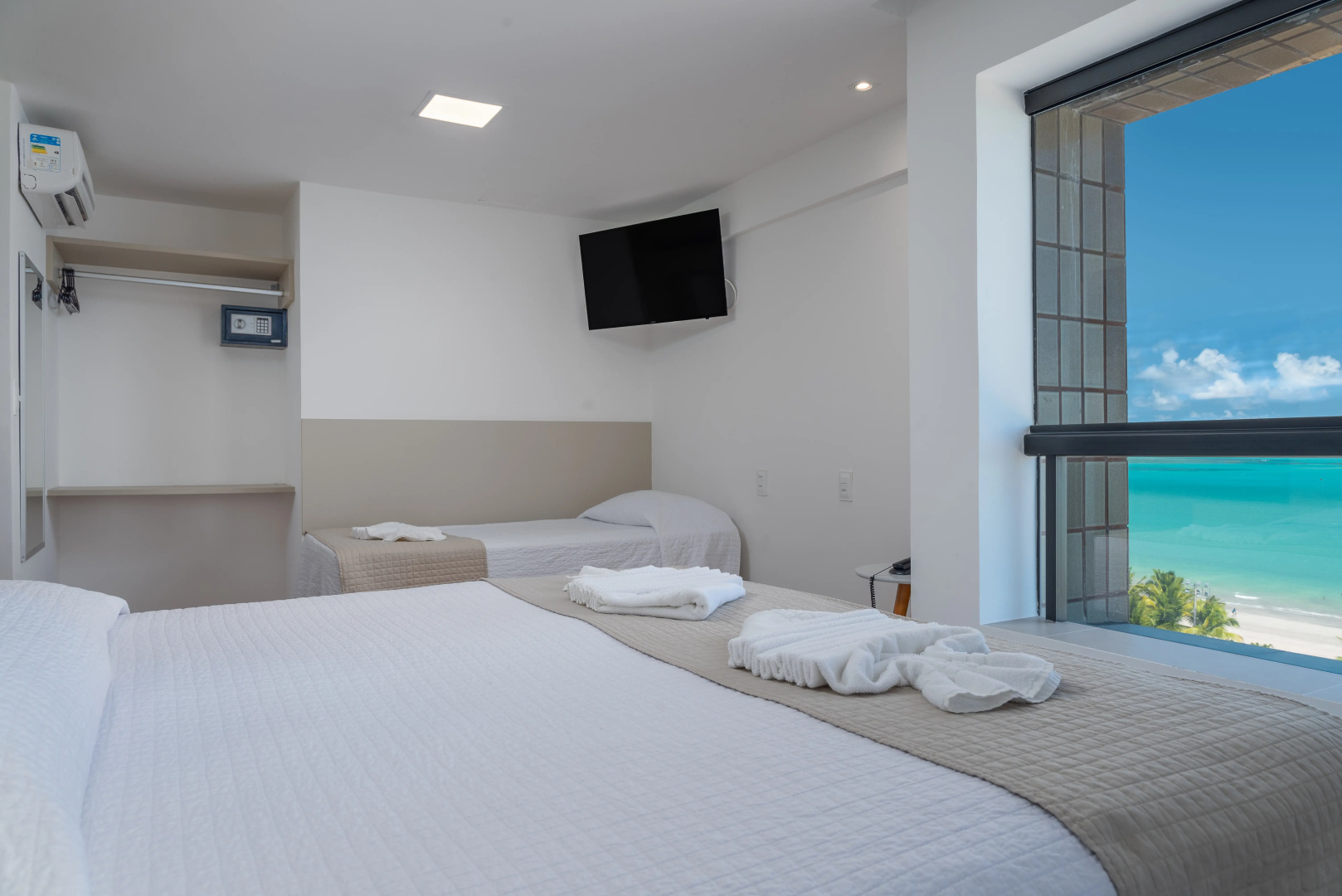 Photo - Vistamar Hotel