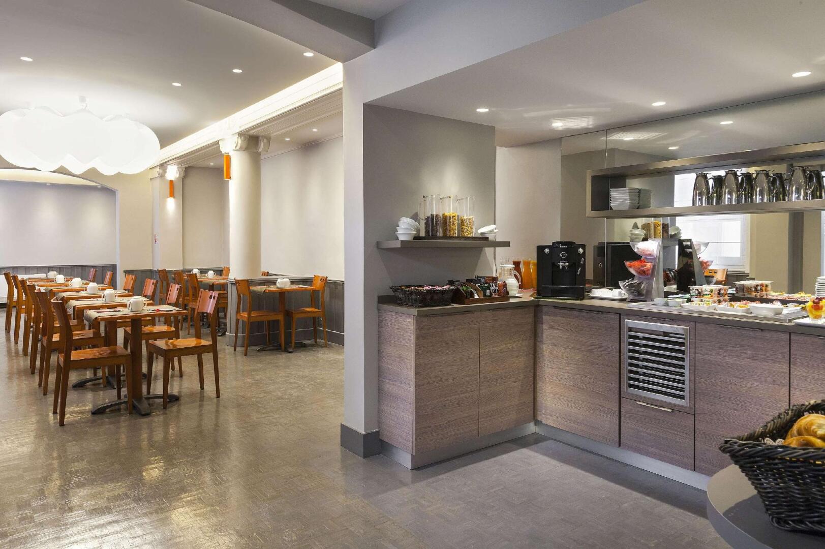 Foto - Timhotel Opéra Blanche Fontaine