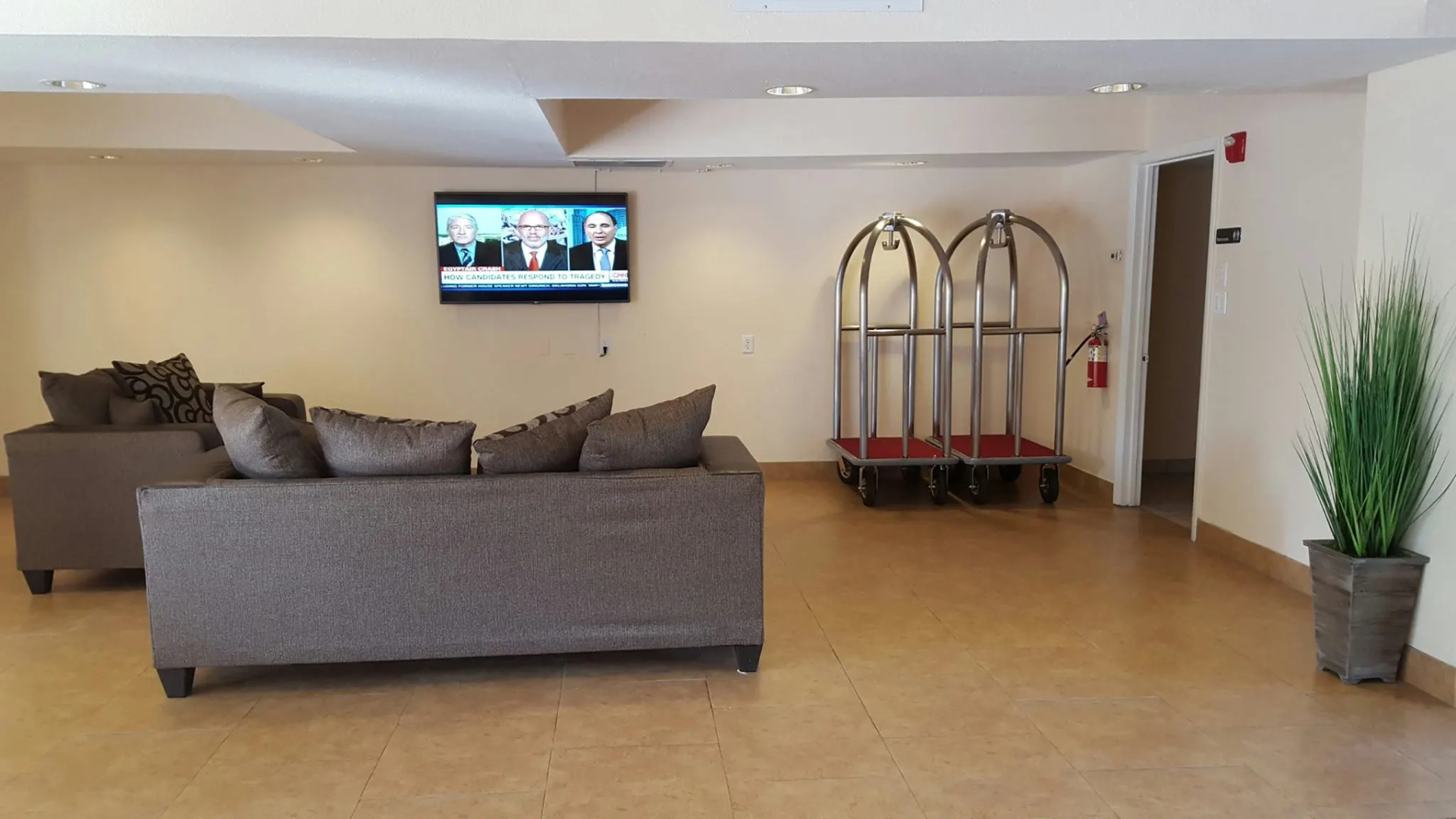 Foto - Tricove Inn & Suites