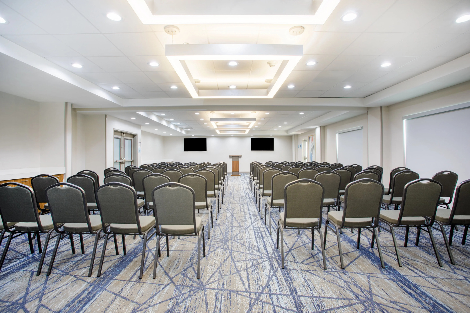 Foto - Holiday Inn Express & Suites Tampa Stadium – Airport Area by IHG