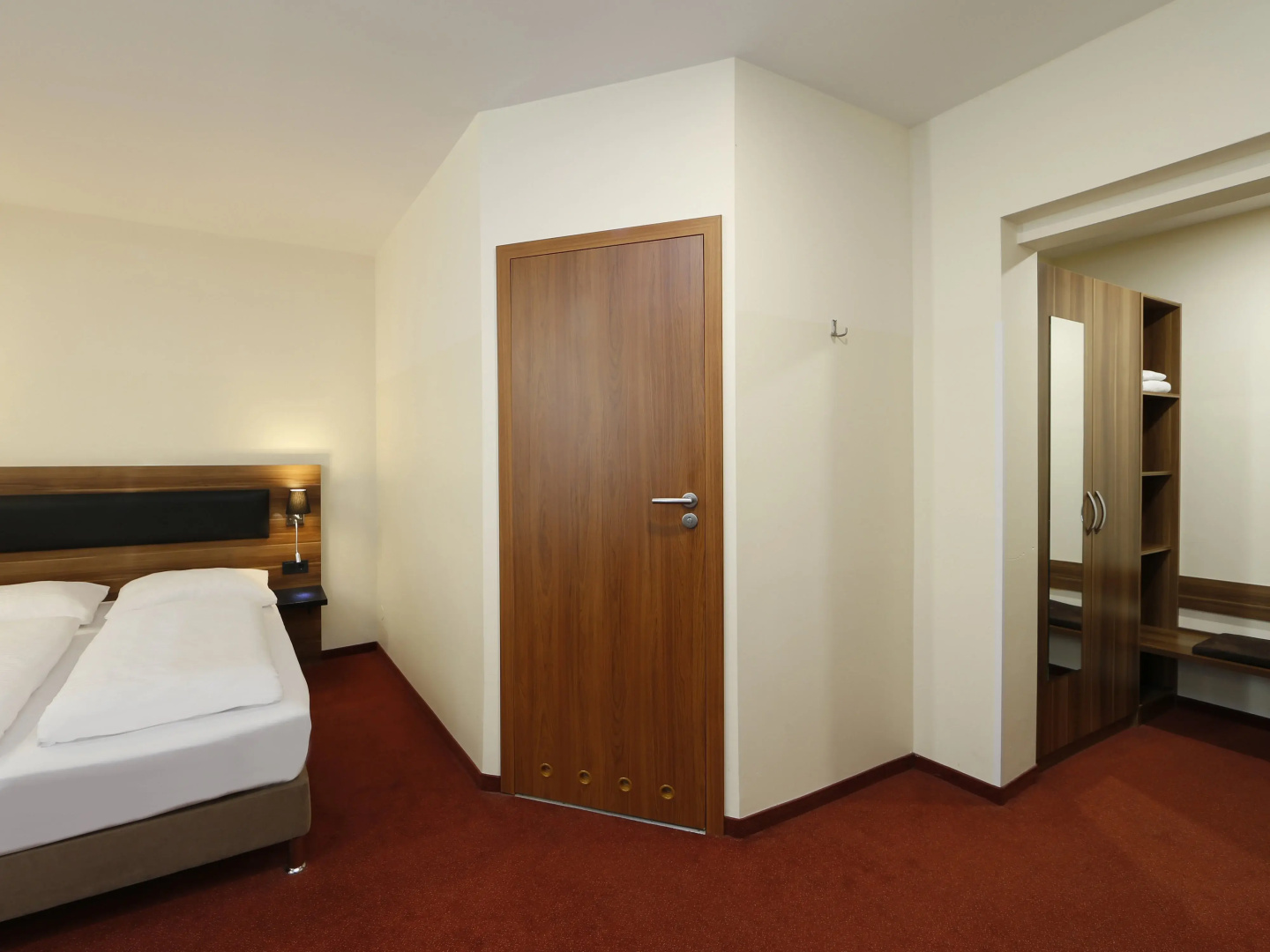 Photo - B&B HOTEL Berlin-Adlershof