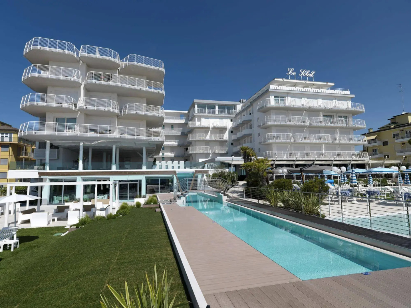 Photo - Hotel Le Soleil