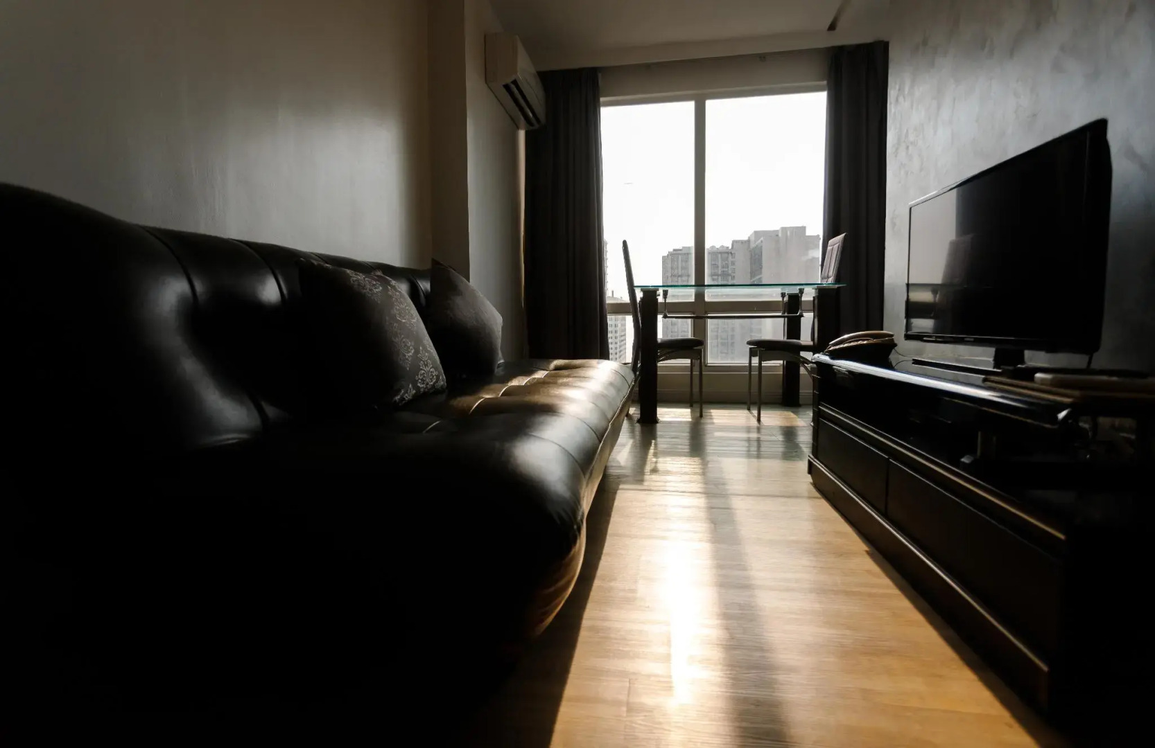Foto - Regency Grand Suites