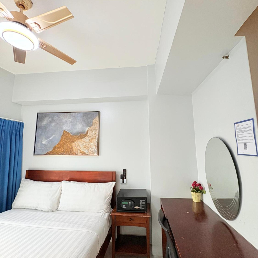 Photo - Pacific Park Hotel
