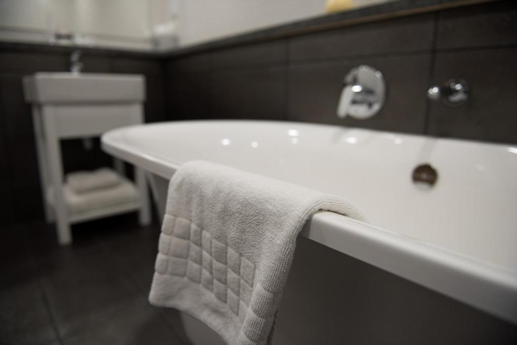 Foto - Bromley Court Hotel London