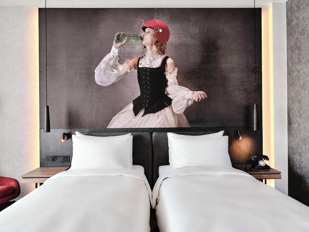 Photo - Radisson RED Hotel & Radisson RED Apartments, Kraków