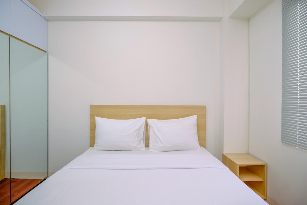 Cozy and Comfort Stay 2BR at Podomoro Golf View Apartment