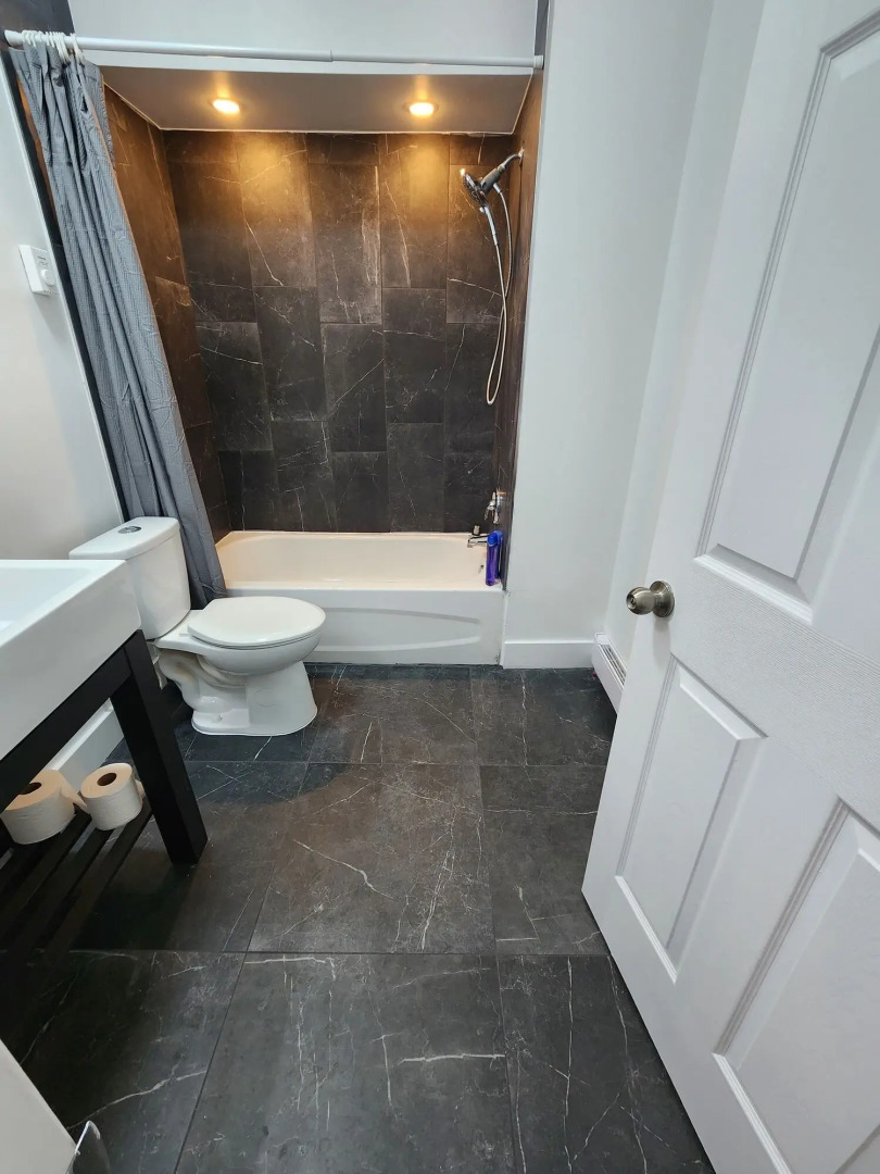 Photo - Le Sand & Stone Hotel