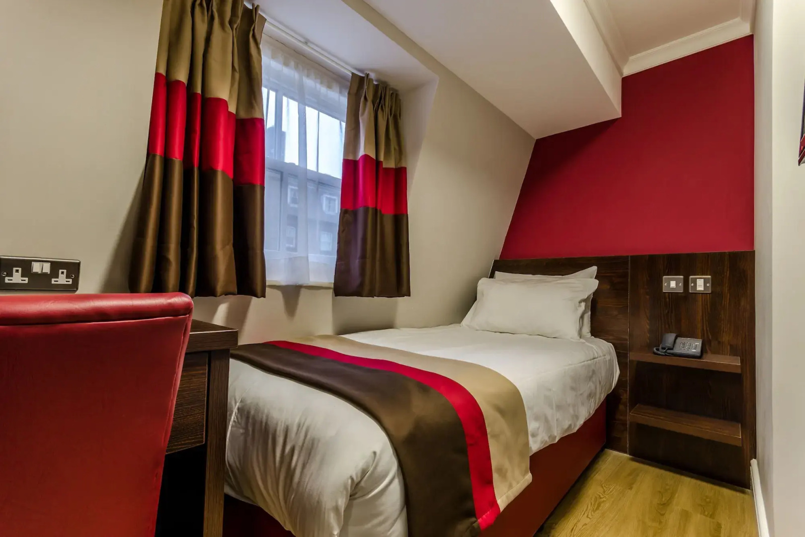 Foto - Royal Cambridge Hotel