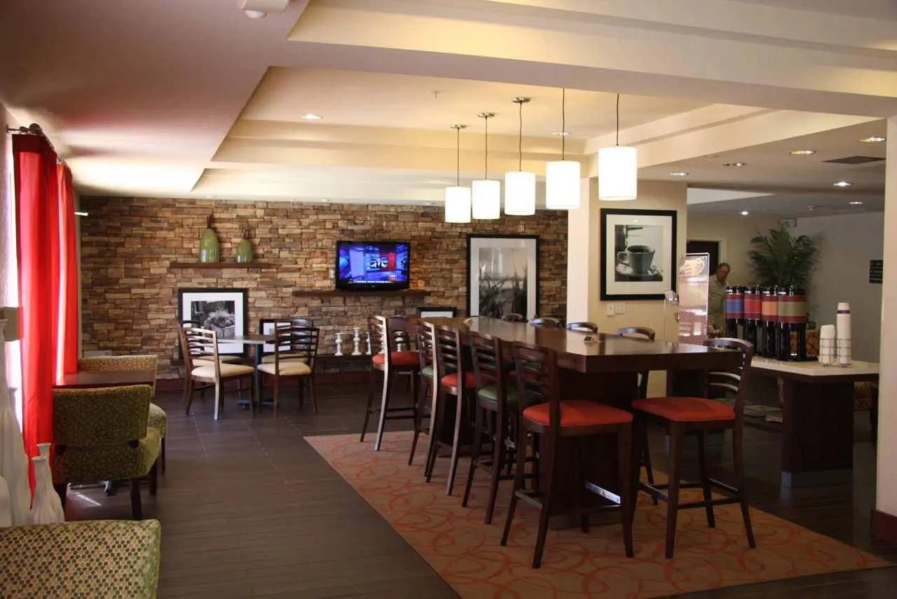 Foto - Hampton Inn San Marcos