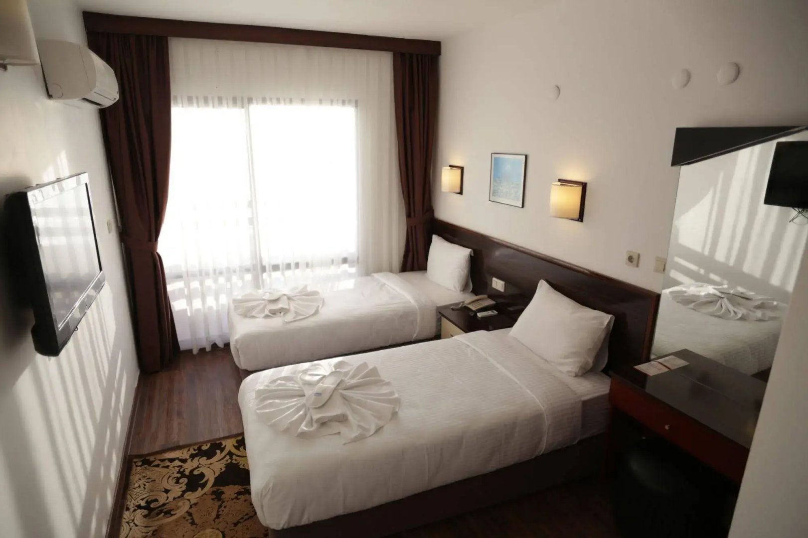 Photo - Sunday Beach Hotel
