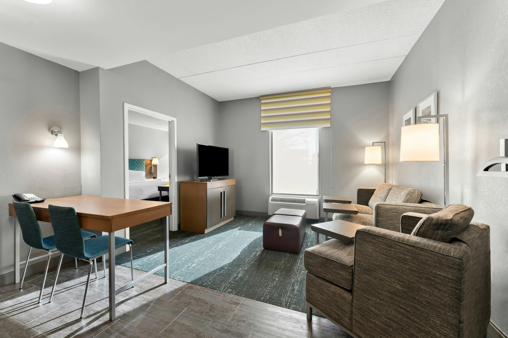 Foto - Hampton Inn & Suites Newtown