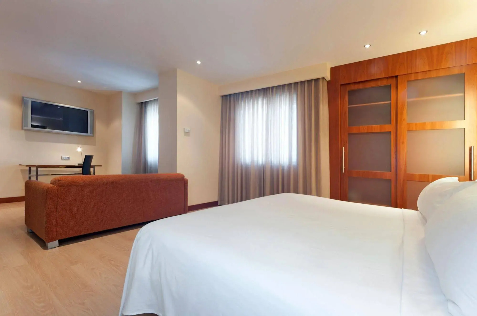 Foto - Port Azafata Valencia Hotel