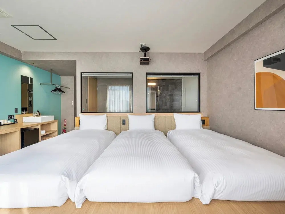 Foto - LACER OKINAWA NAHA Tomariport