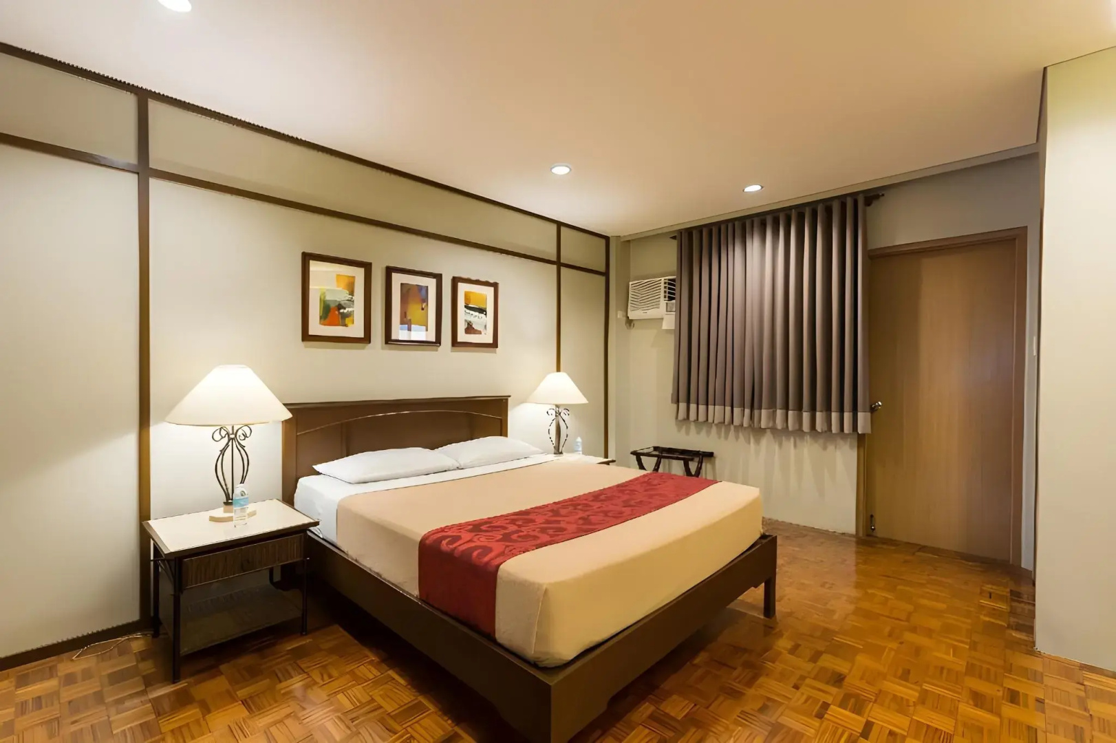 Foto - Tropicana Suites