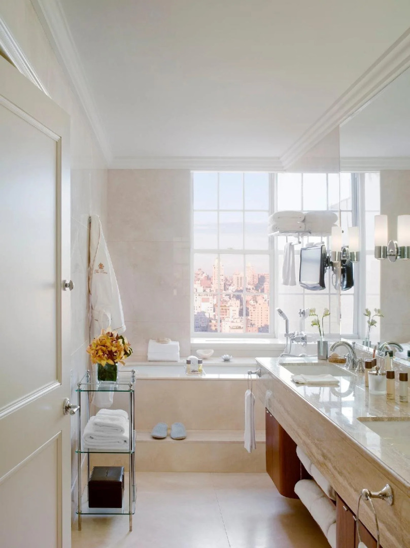 Photo - The Pierre, A Taj Hotel, New York
