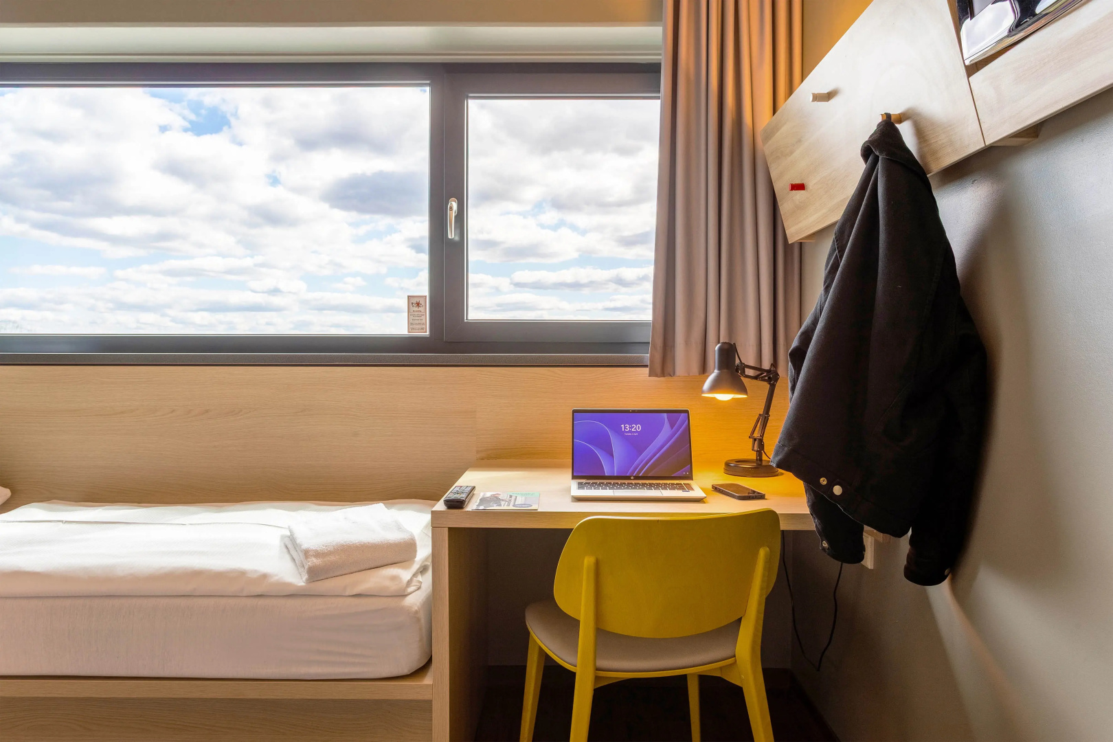 Foto - Meininger Hotel Berlin Flughafen