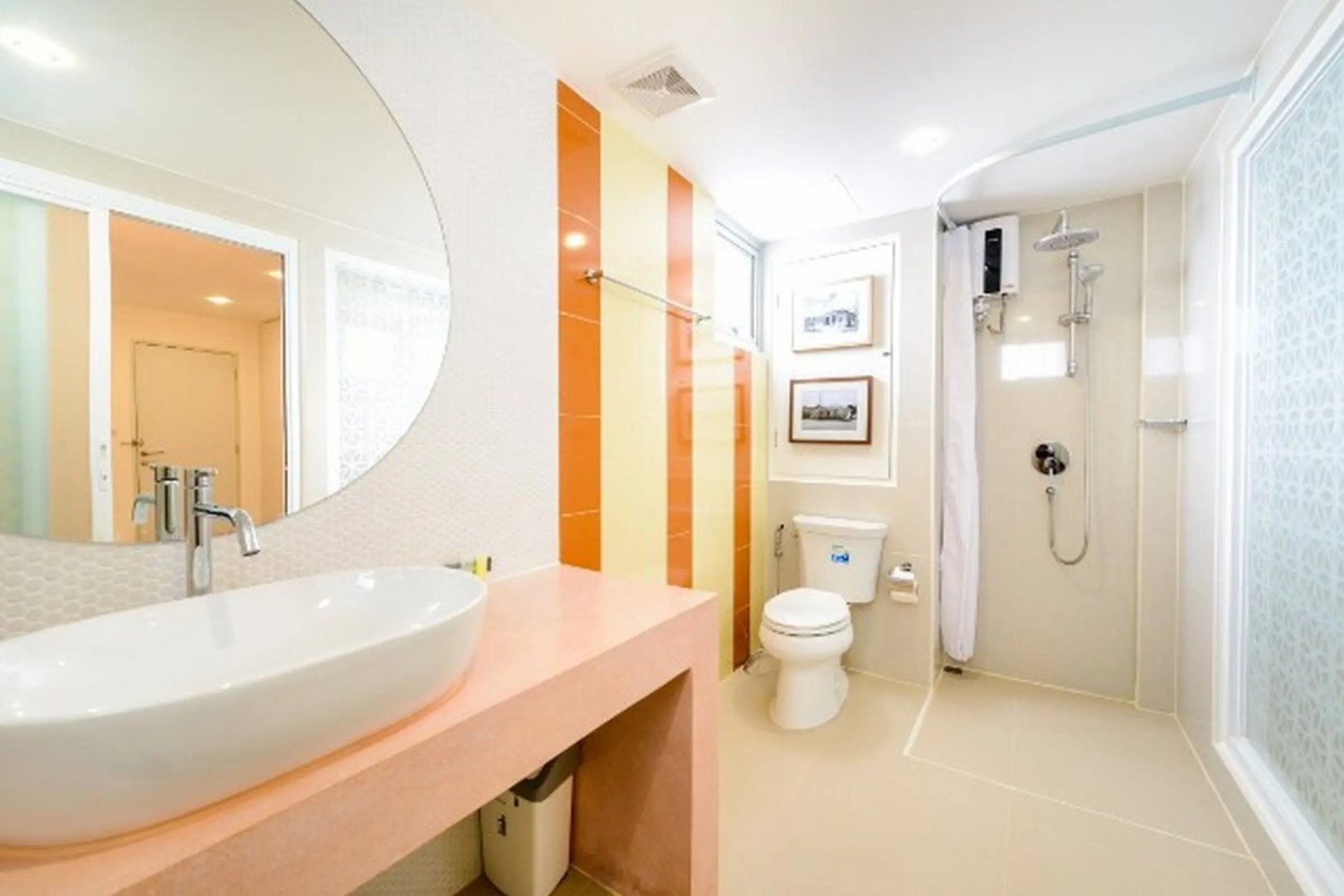 Foto - The Tint At Phuket Town - SHA Plus