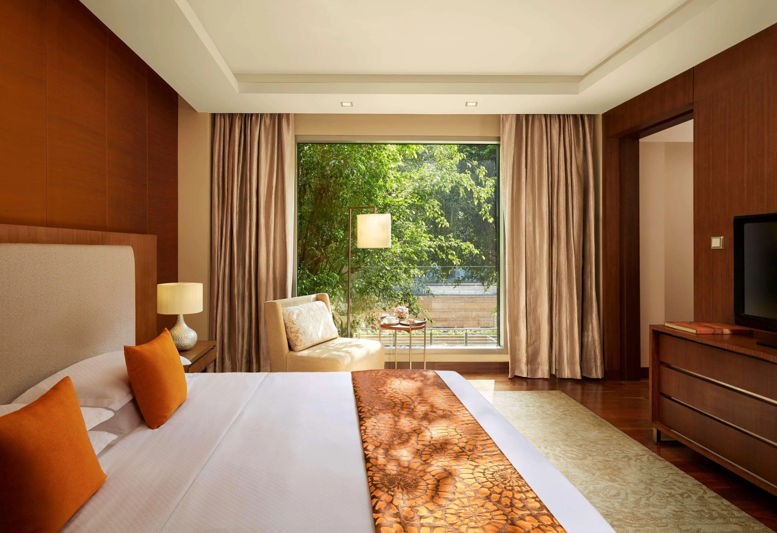 Photo - Grand Hyatt Mumbai Hotel and Residences
