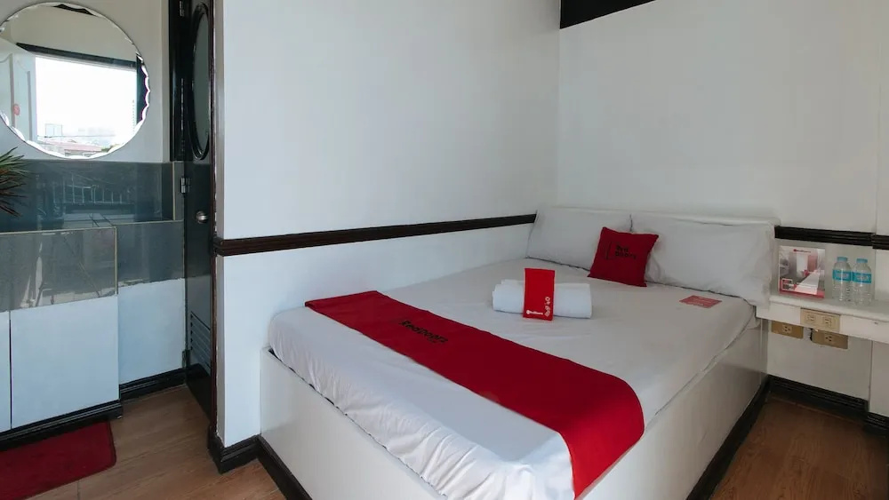 Foto - RedDoorz Plus @ Villa Gloria Taguig