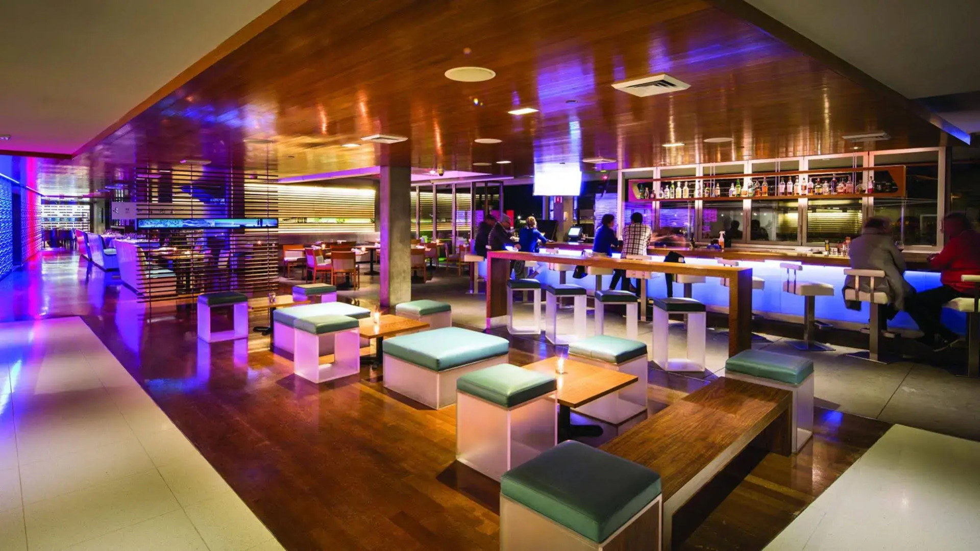 Foto - Tower 23 Hotel