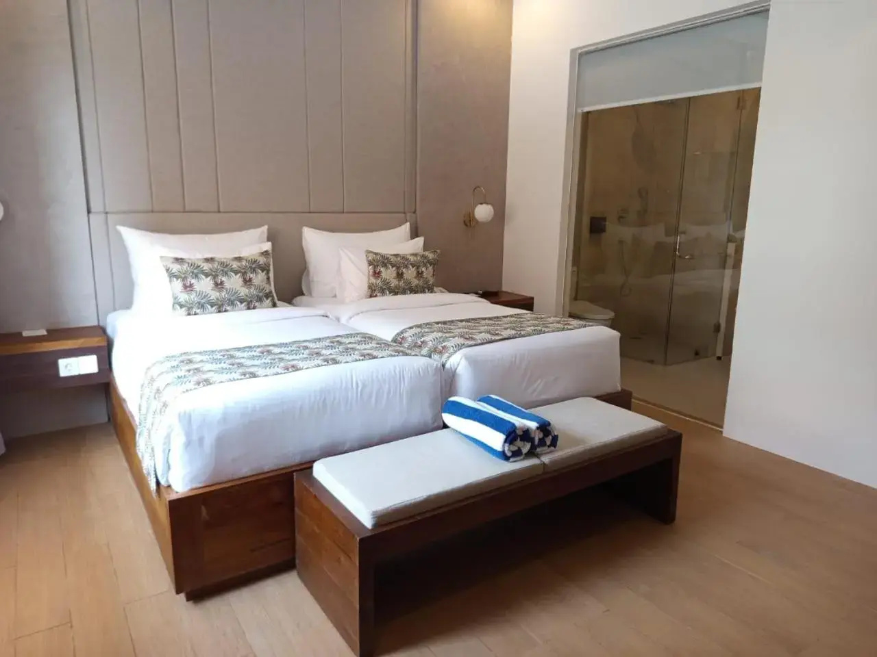 Foto - La Tropica Canggu Bali By Kanaya Hospitality
