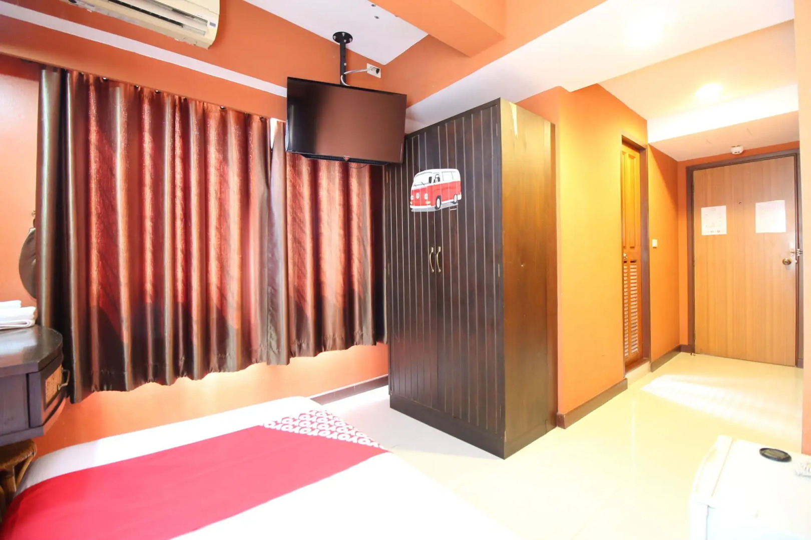 Photo - Pannee Lodge Khaosan - SHA Plus