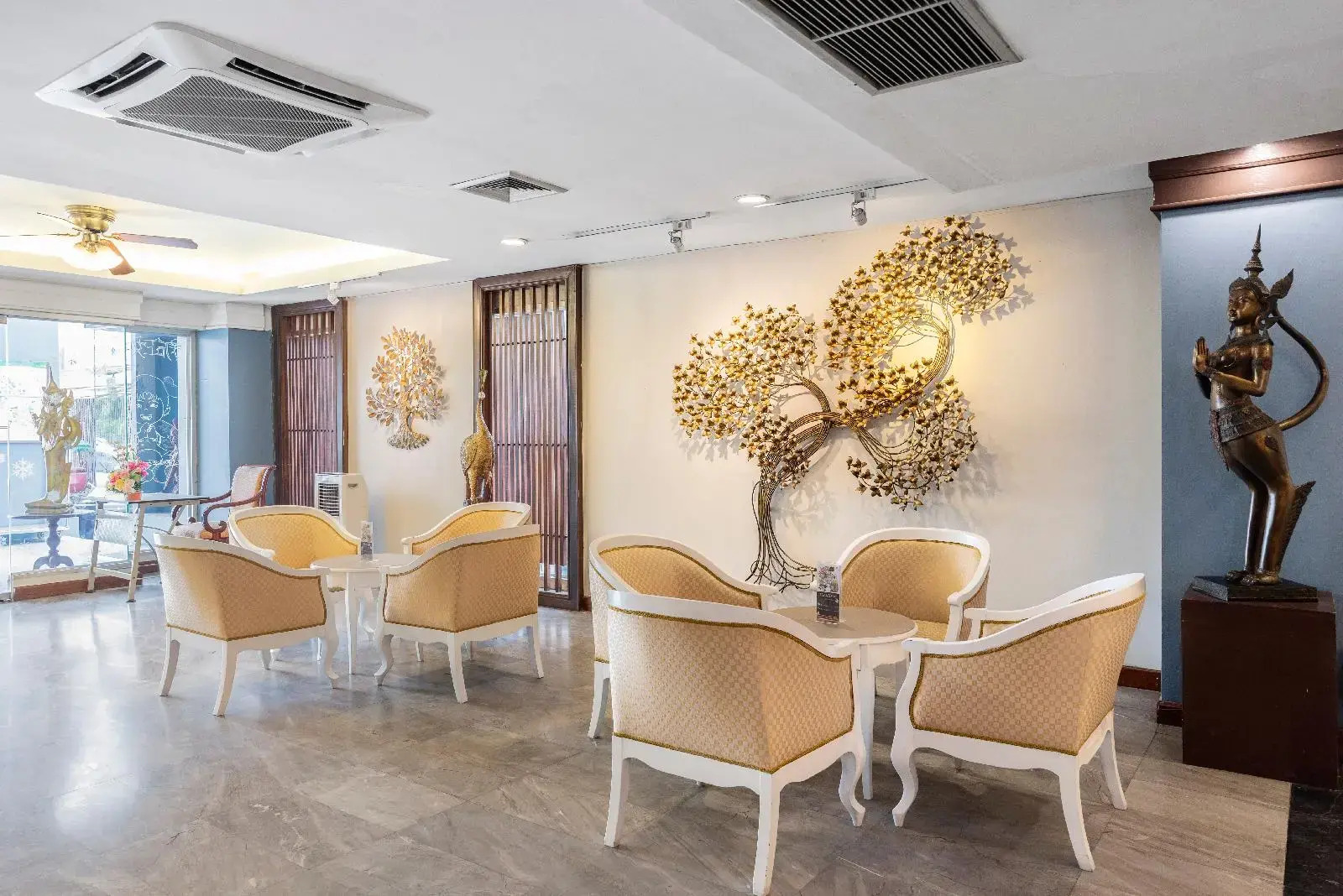 Foto - Ayothaya Riverside Hotel