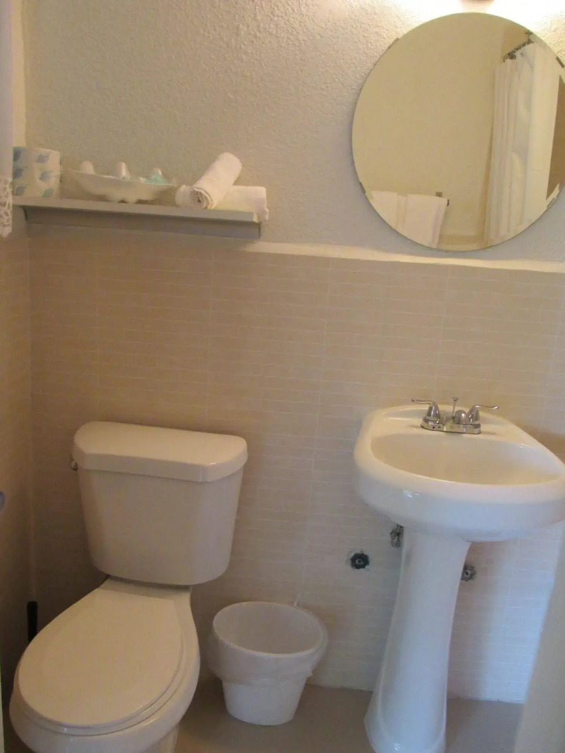 Photo - Shalimar Motel