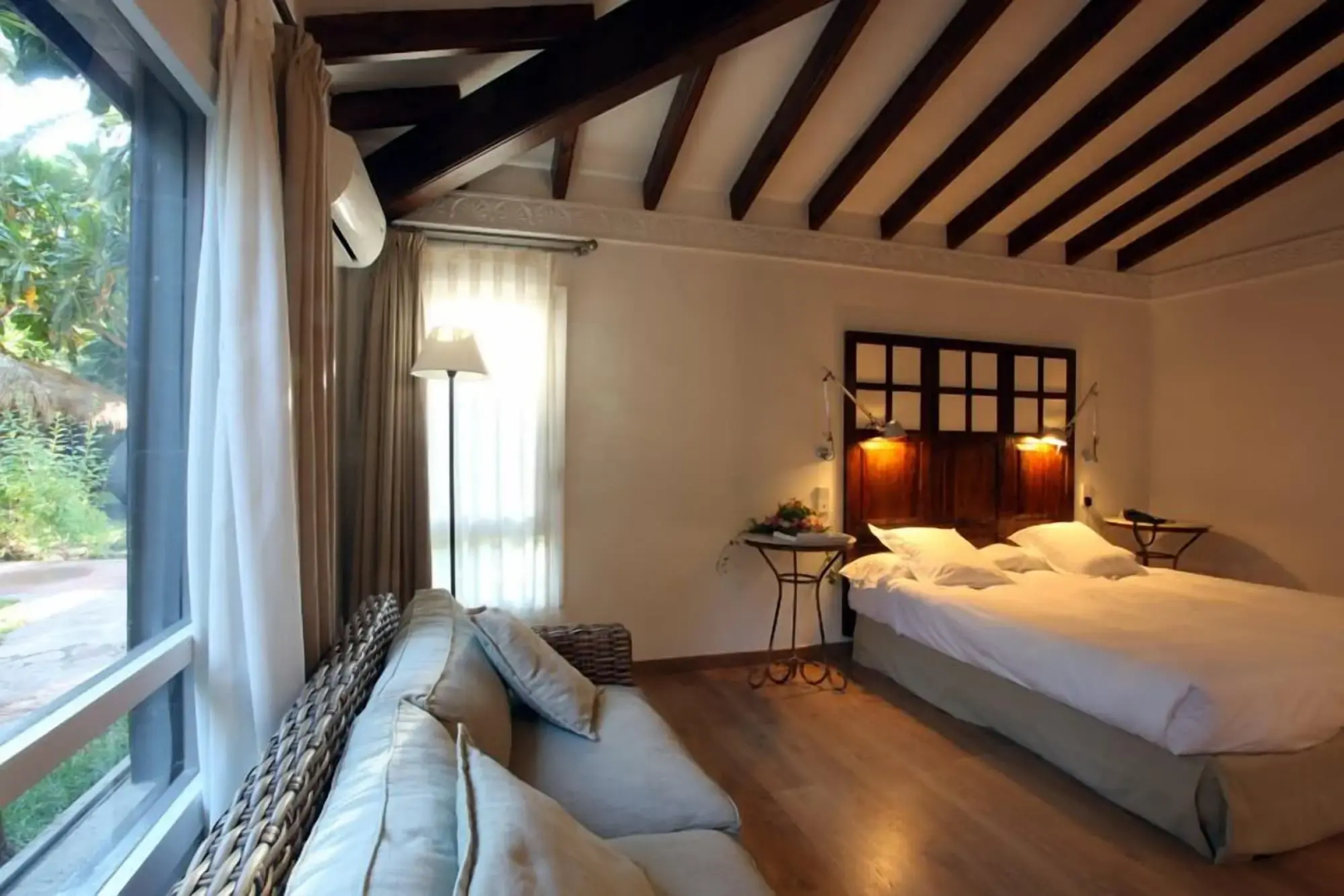 Photo - Hotel Huerto del Cura