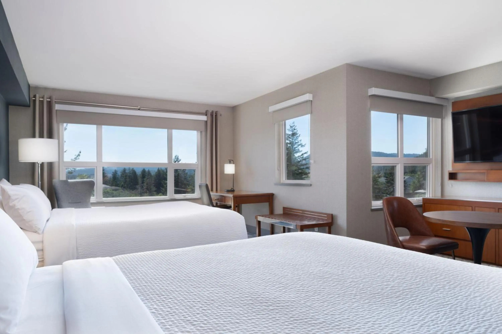 Foto - Four Points by Sheraton Victoria Gateway
