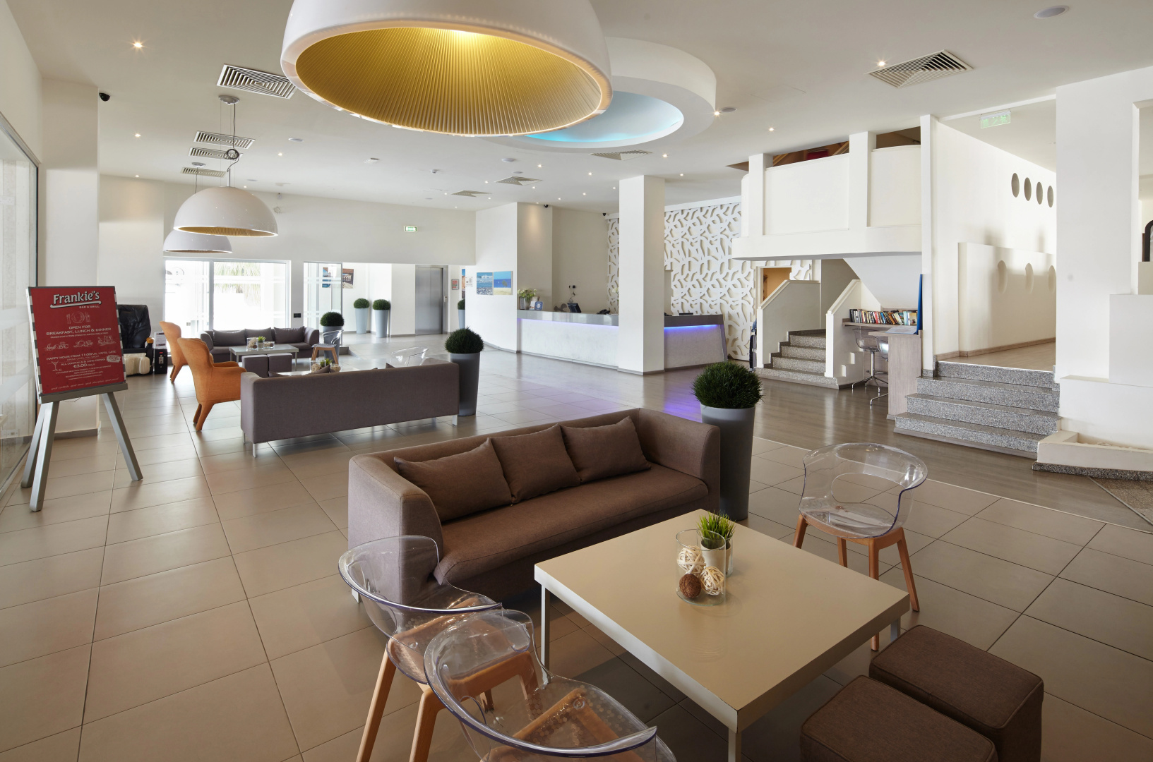 Foto - Melpo Antia Hotel & Suites