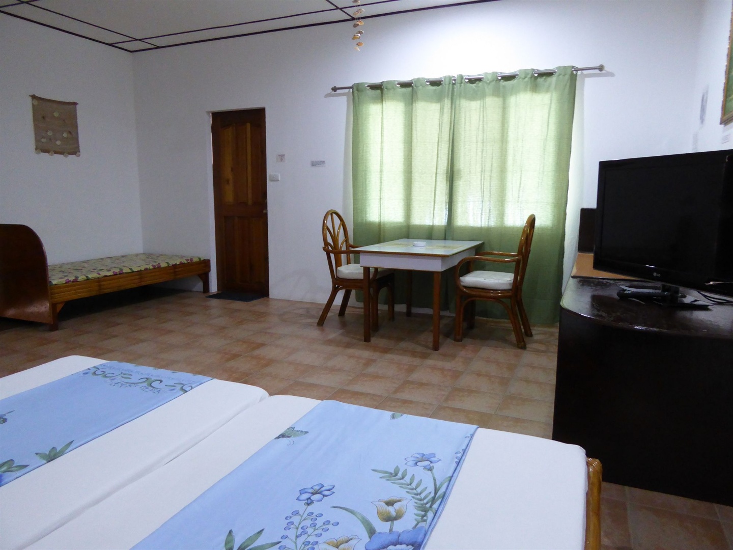 MARCOSAS COTTAGES RESORT