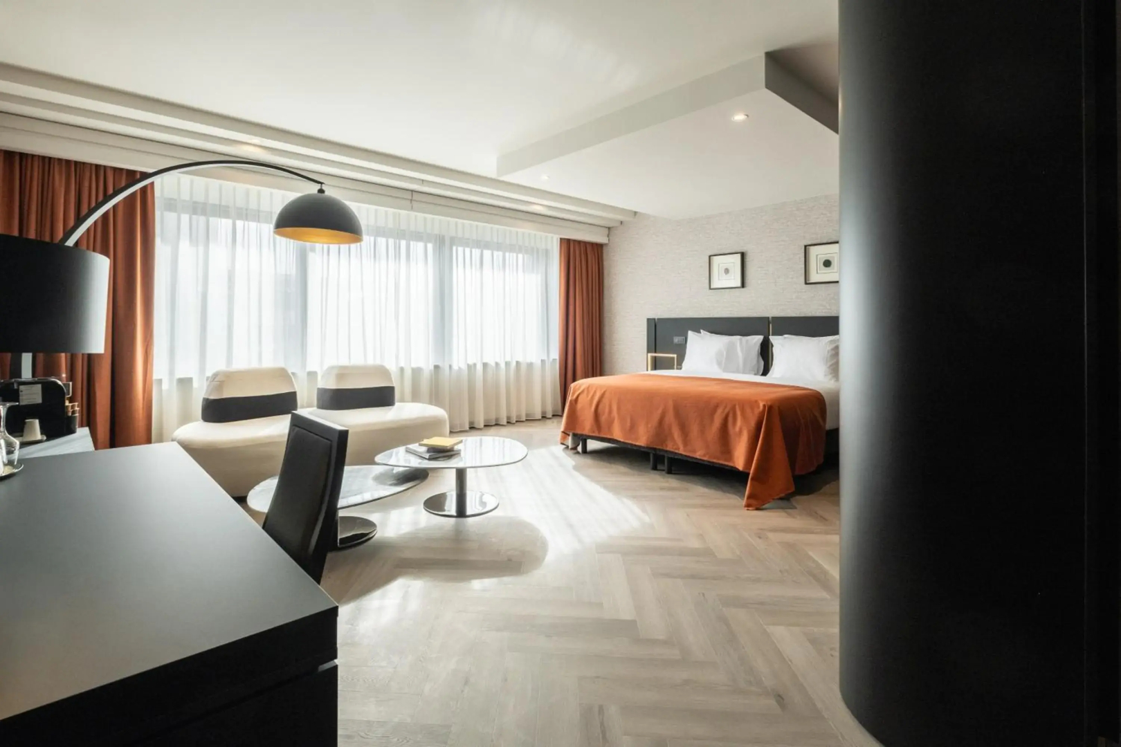 Photo - Hyllit Hotel