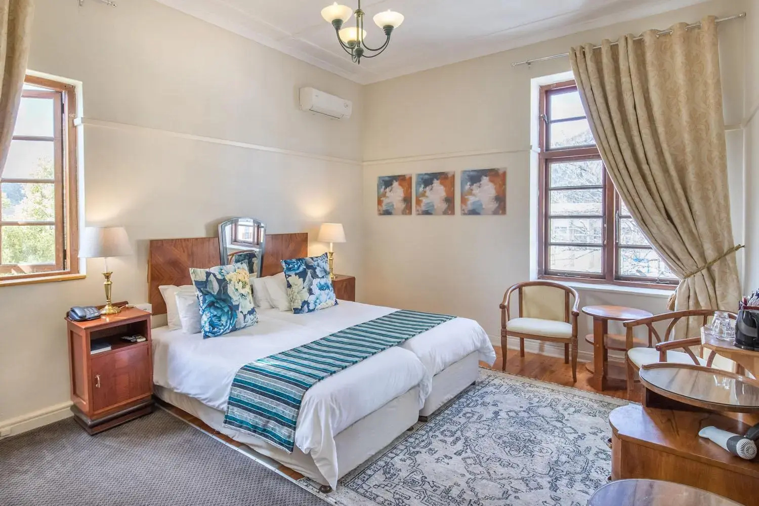Foto - Montagu Country Hotel