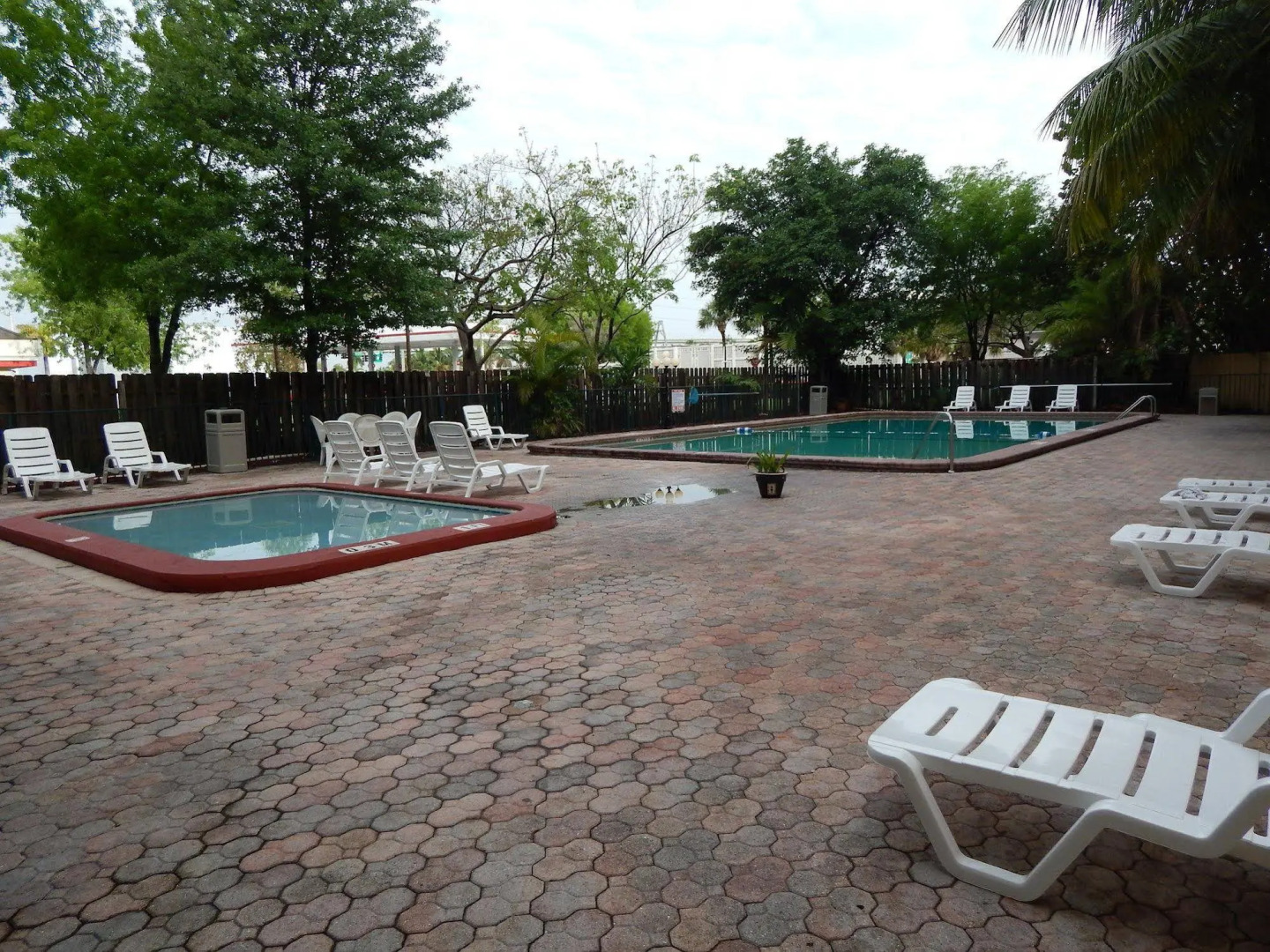 Photo - North Miami Beach Gardens Inn & Suites