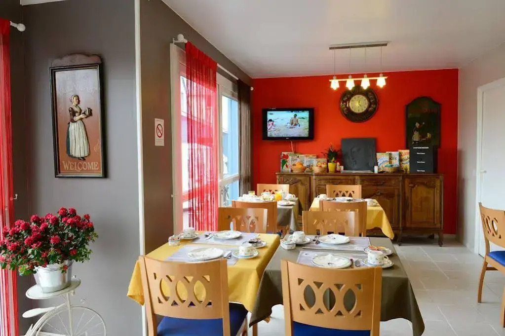 Foto - Contact hôtel - Hôtel Les Bleuets & SPA