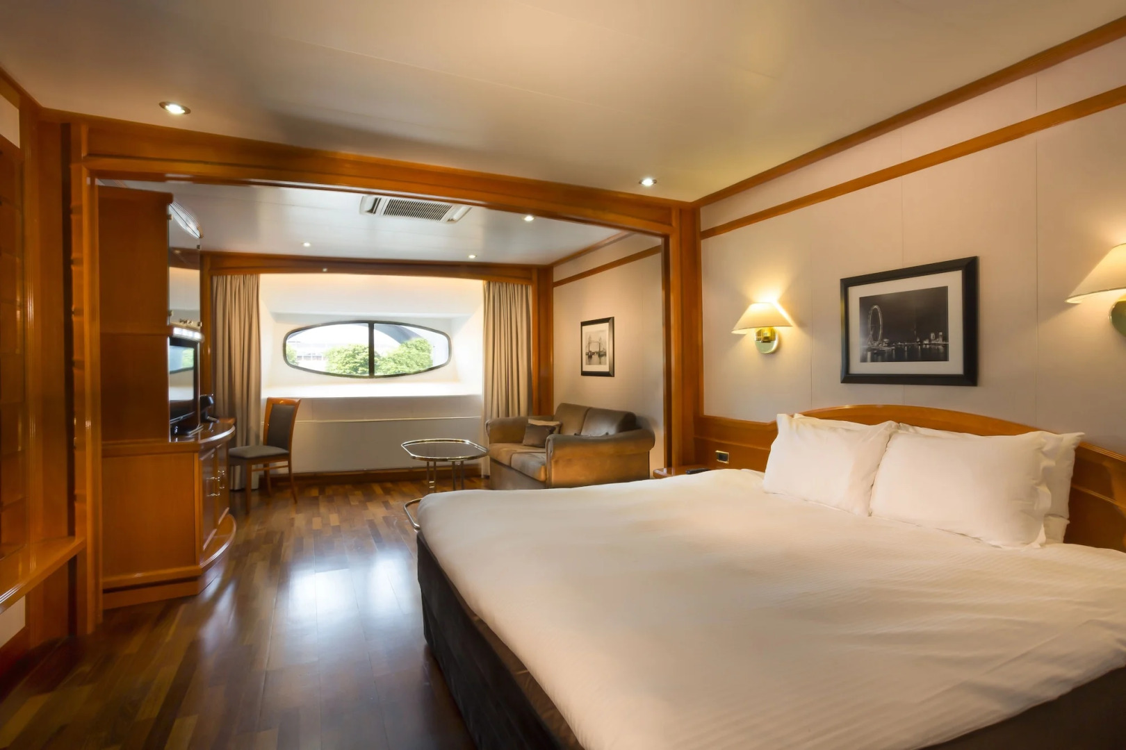 Foto - Sunborn London Yacht Hotel