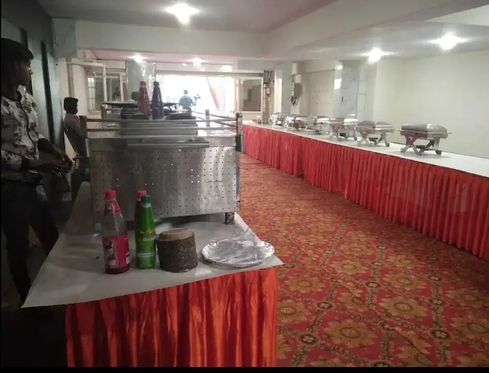 Foto - Kings Court Hotel Pitampura