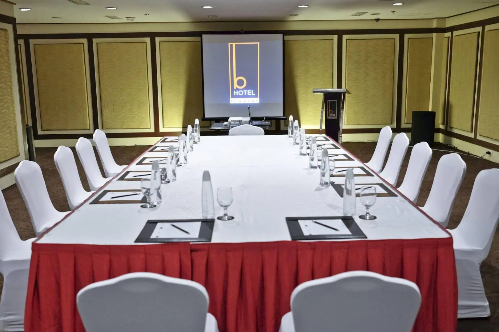 Foto - The B Hotel Alabang