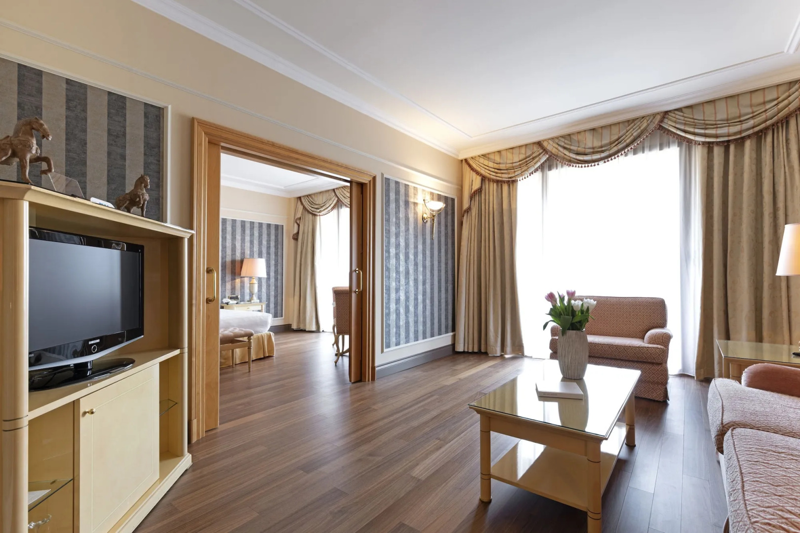 Foto - Royal Hotel Carlton