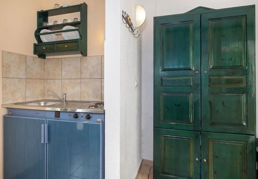 Photo - Castle Suites Hotel