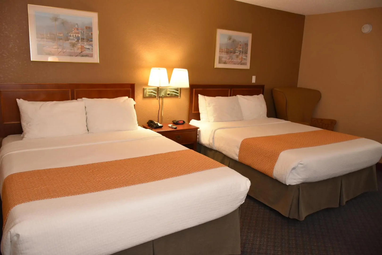 Foto - Ontario Airport Inn