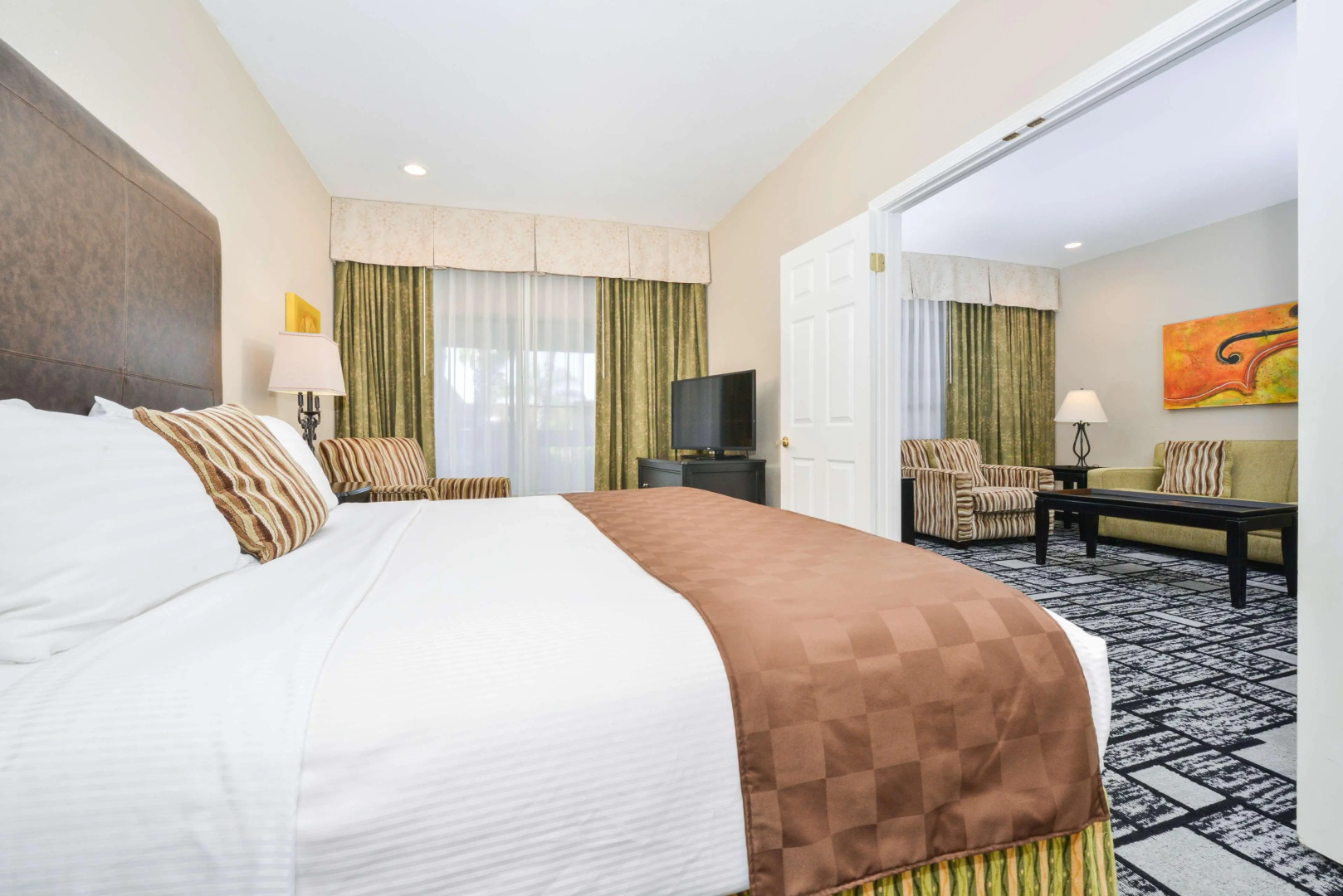 Photo - Best Western Plus Meridian Inn & Suites, Anaheim-Orange