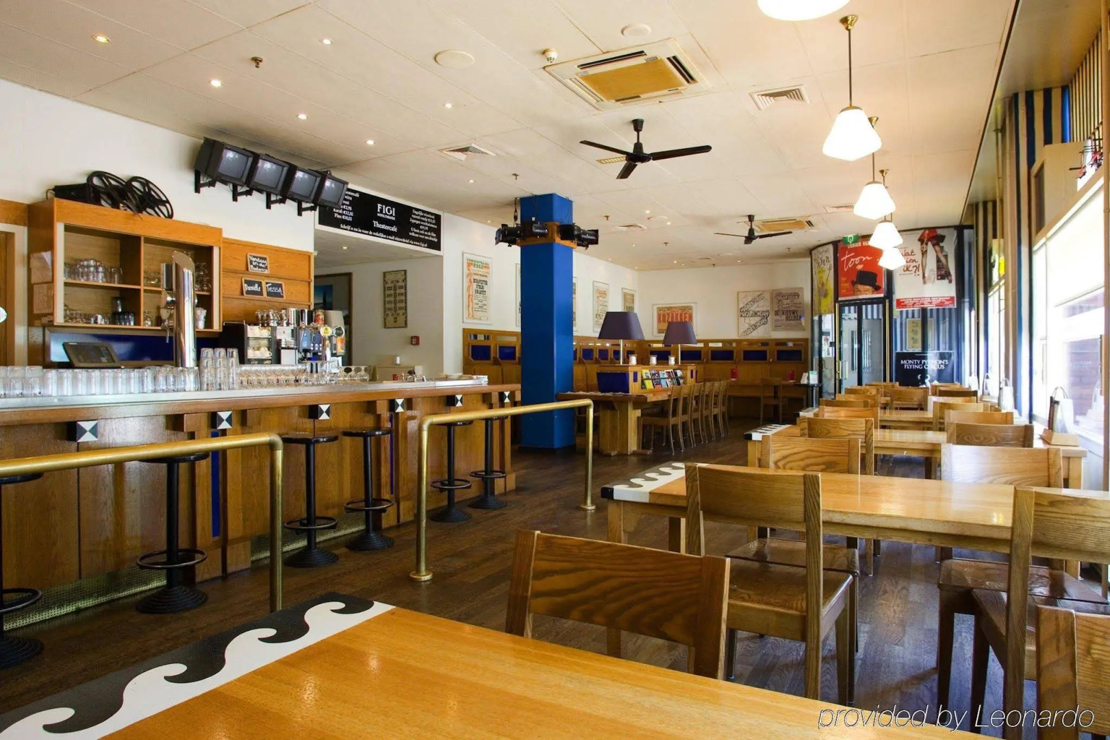 Photo - Hotel Theater Figi