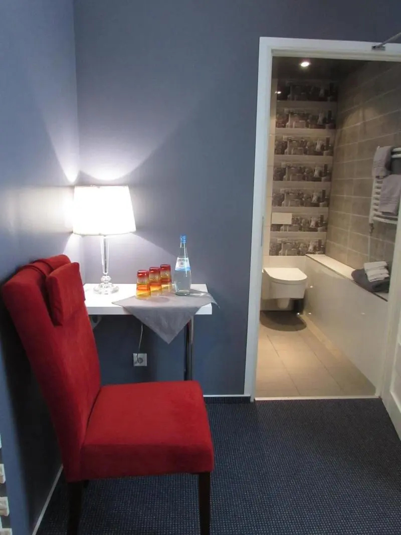 Photo - Hotel 108