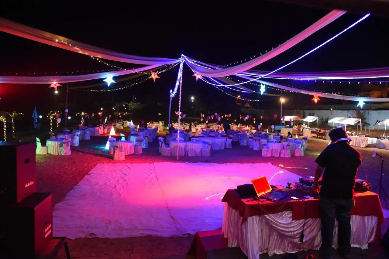 Photo - Paradise Village Beach Resort