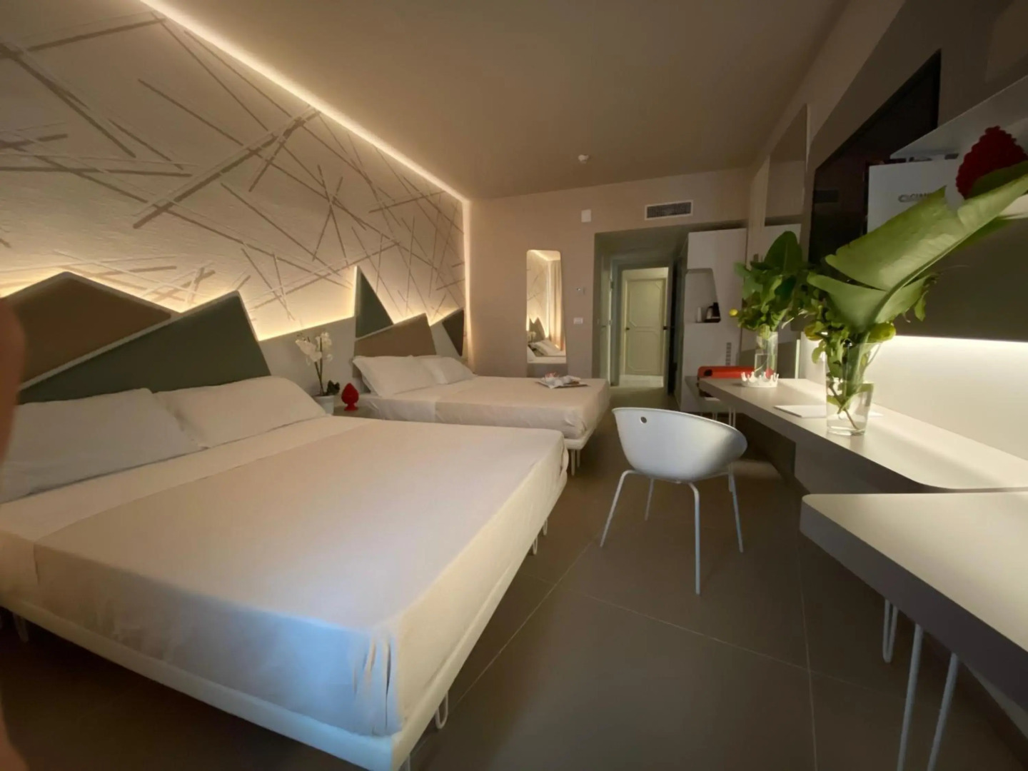 Photo - Saracen Sands Hotel & Congress Centre - Palermo